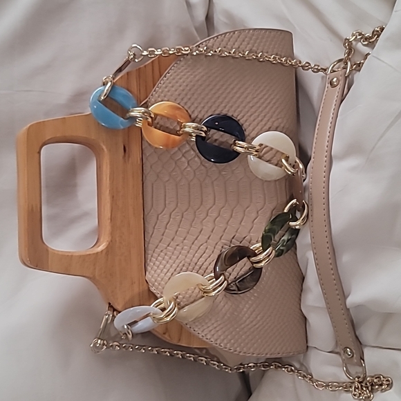 Purse - Picture 1 of 2